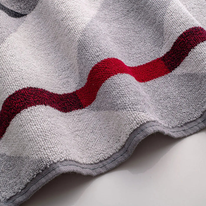 Grey 02 / Bath Towel