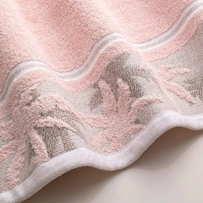 Pink 03 / Bath Towel