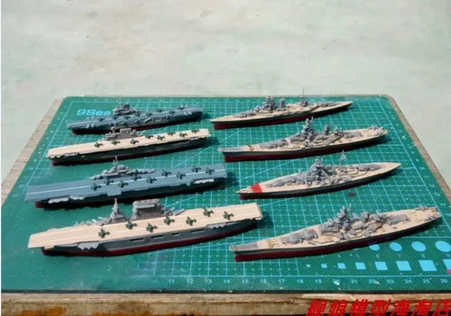 1/2000 Warship Assembly Model 4D Aircraft Carrier Cruiser HOOD MISSOURI Plastic Kit Toy for Children