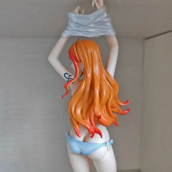 34cm/13.38in One Piece Anime Nami Figure Model Gk Statue Collectible Display for Desktop Decoration