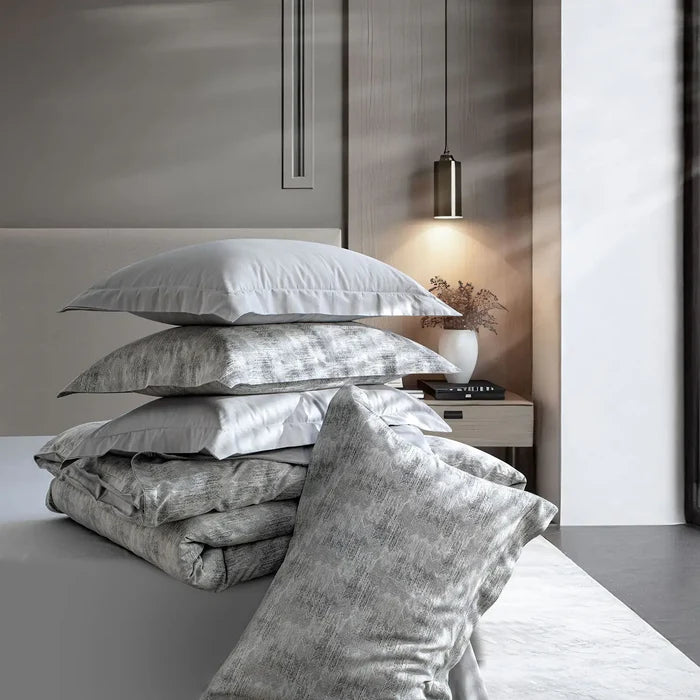 700 TC Italian Couture Luxury Bedding collection