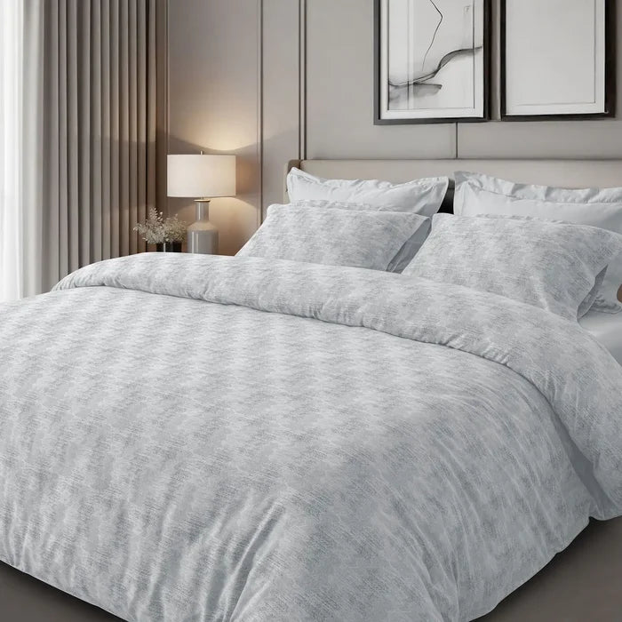 700 TC Italian Couture Luxury Bedding collection
