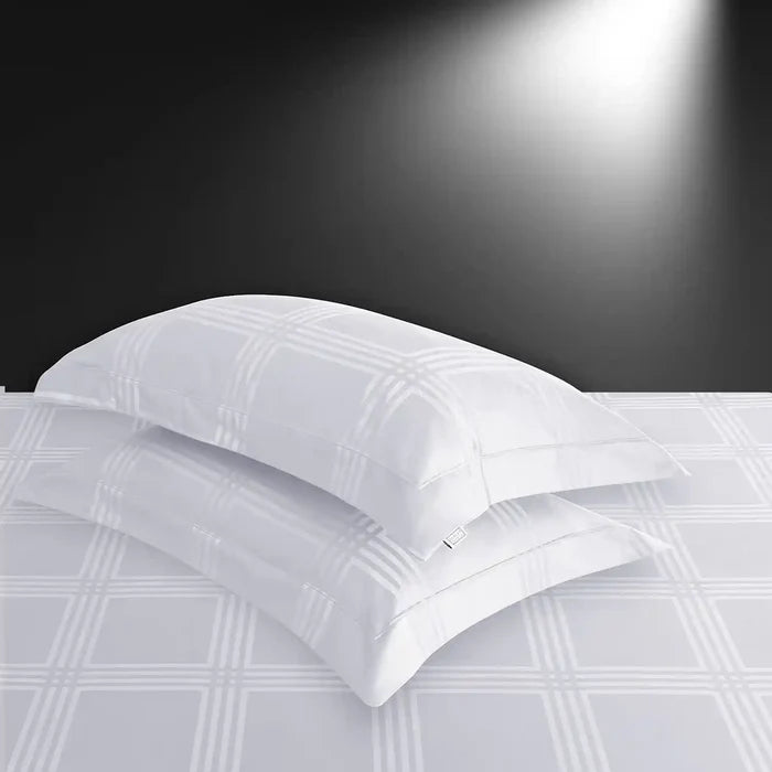 White 1 / Standard
