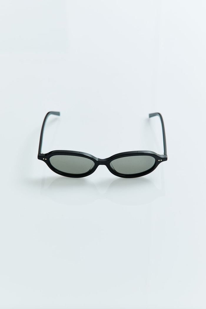 90s Slim Oval Sunglasses - Black