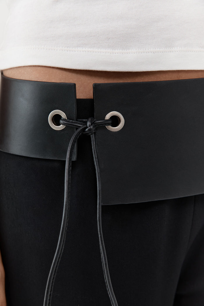 Asymmetric Belt - Black