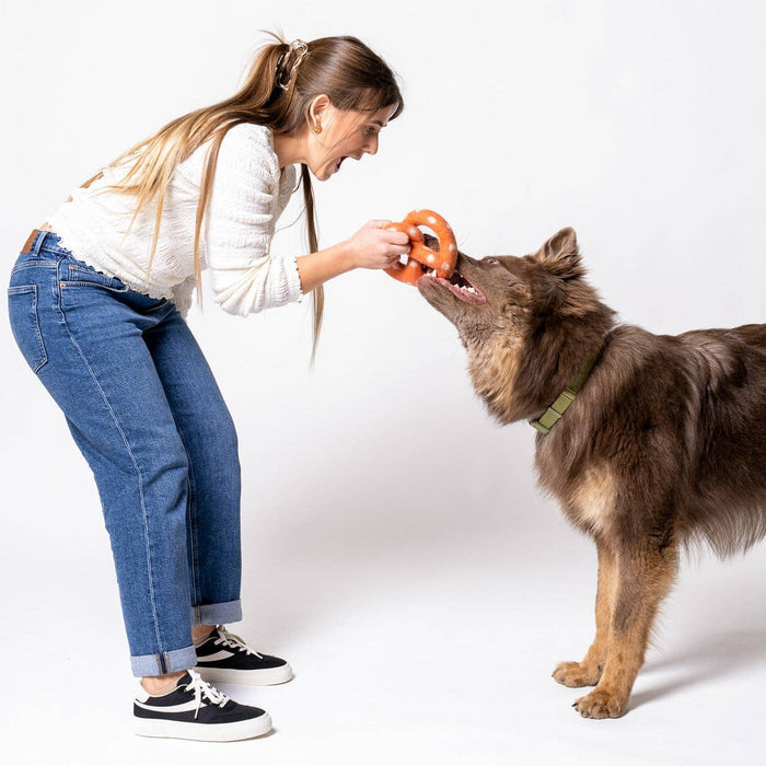 Awoo - Soft Pretzel Felt Wool Toy
