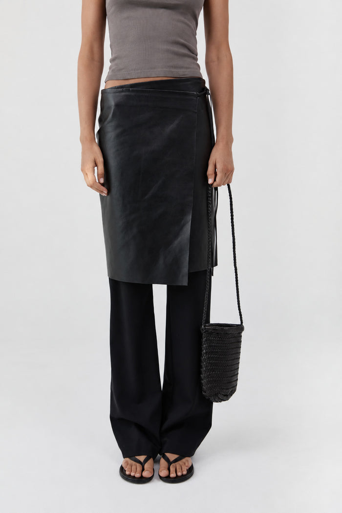 Bagu Sling Bag - Black
