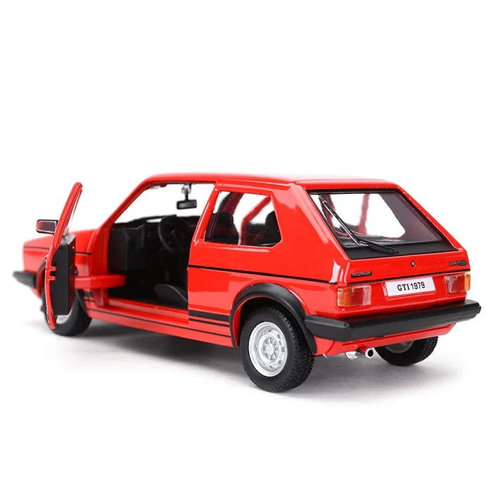 Bburago 1:24 1979 Golf MK1 GTI Hot Hatch Static Die Cast Vehicles Collectible Model Car Toys