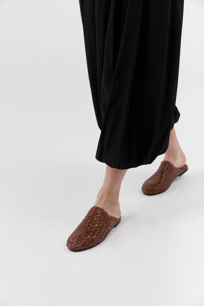 Bunto Woven Loafer - Chestnut