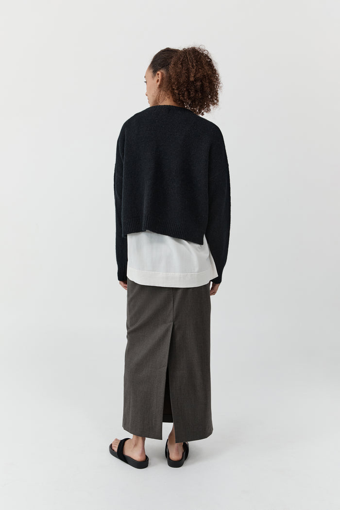 Cropped Sweater - Black