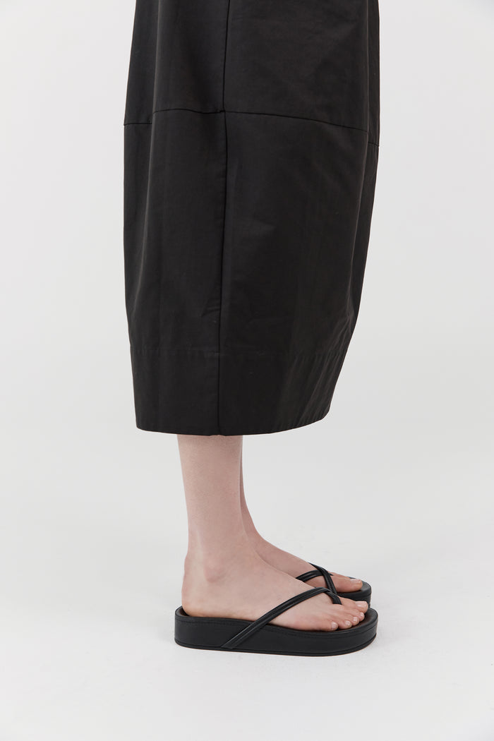 Cross Strap Flatform - Black