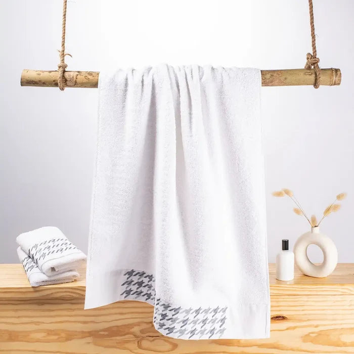 White / Bath Towel