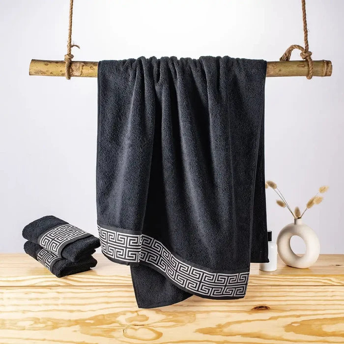 Black / Bath Towel 70 cm X 1.4 mtr