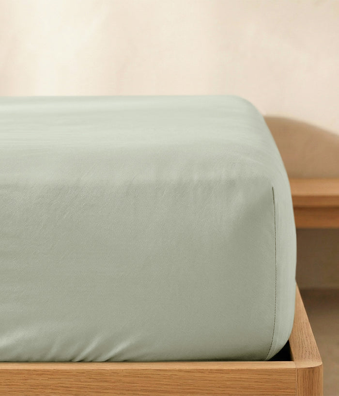 HushDry™ 2-in-1 Waterproof Fitted Super King Sheet Viscose from Bamboo Sage