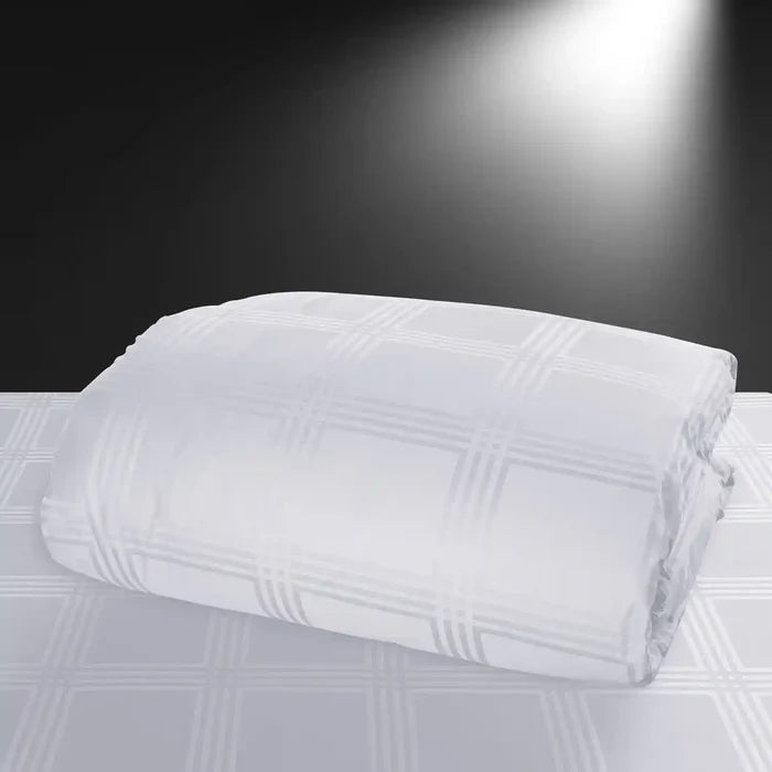 Single / White 1