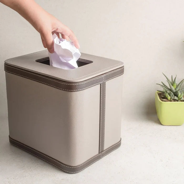 Mocca / Dustbin