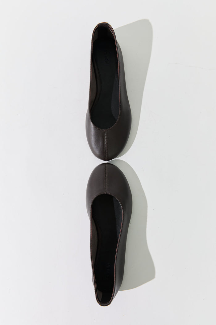Low Scoop Ballet Flat - Coffee
