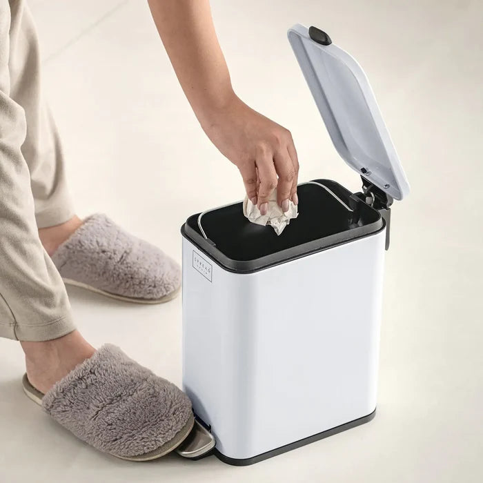 Dustbin / White