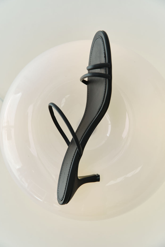 Minimal Strap Heel - Black