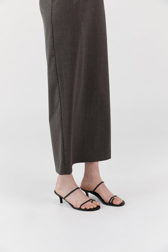 Minimal Strap Heel - Black