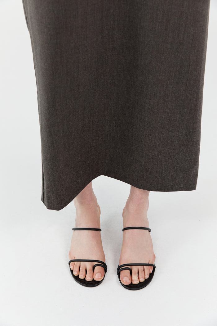 Minimal Strap Heel - Black