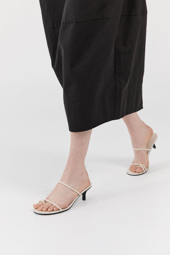 Minimal Strap Heel - Ecru
