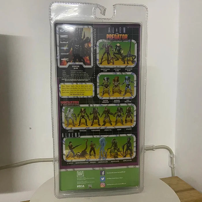 NECA Alien VS Predator Figure Scorpion Aliens Snake Alien 13th Action Figure Model Toy Gift 18CM