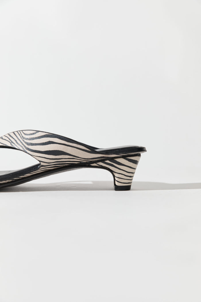 Opanka Heel - Savannah