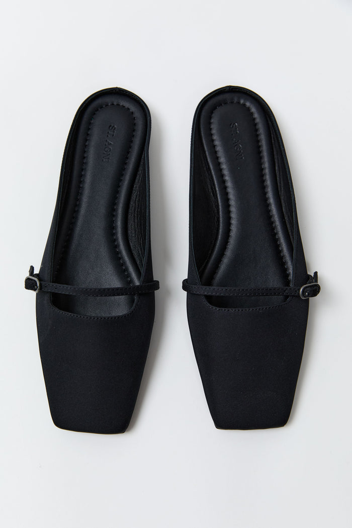 St. Agni - R26 - Plié Flat in Black