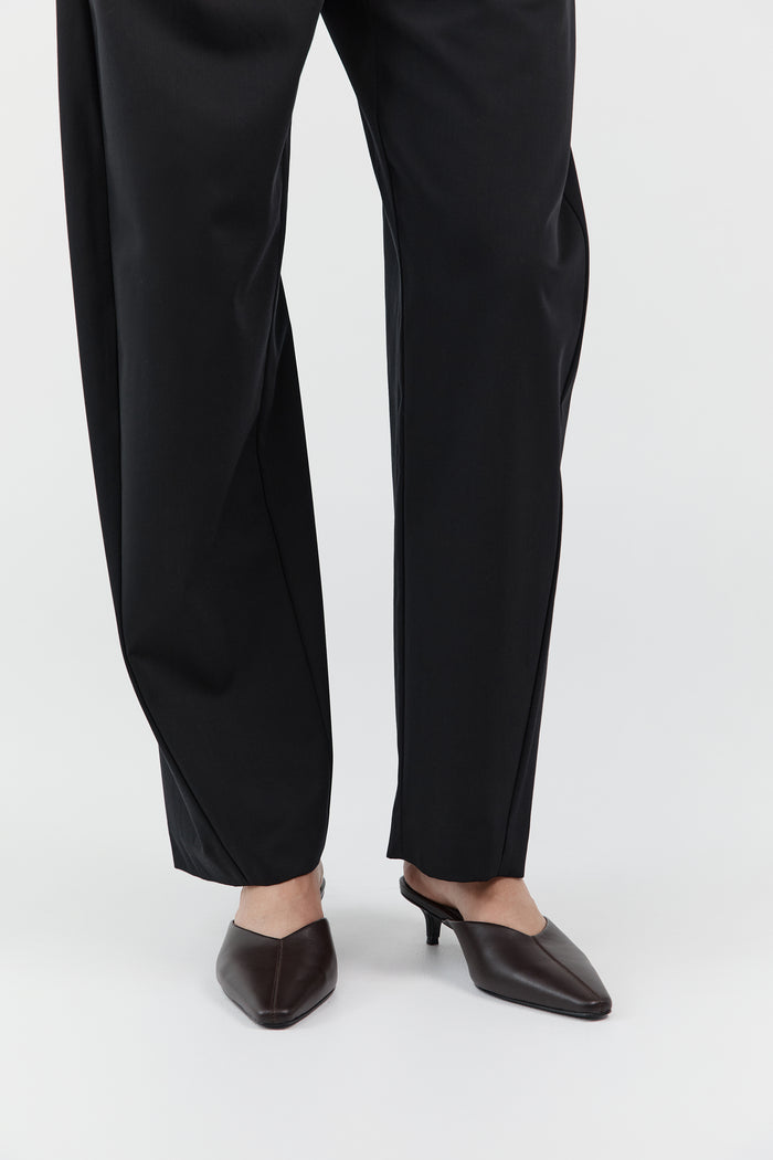 Pointed Mule Heel - Coffee