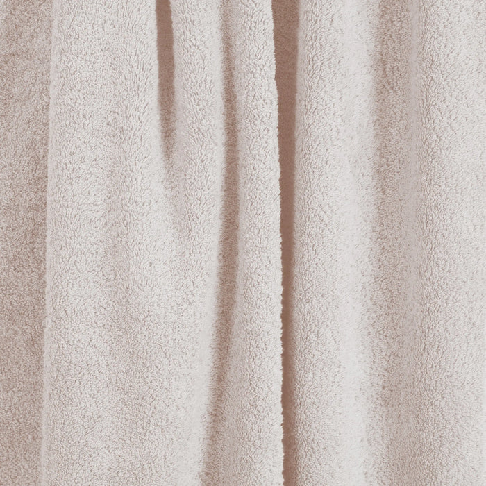 1 Bath Towel 70cm x 1.40 mtr. / Beige