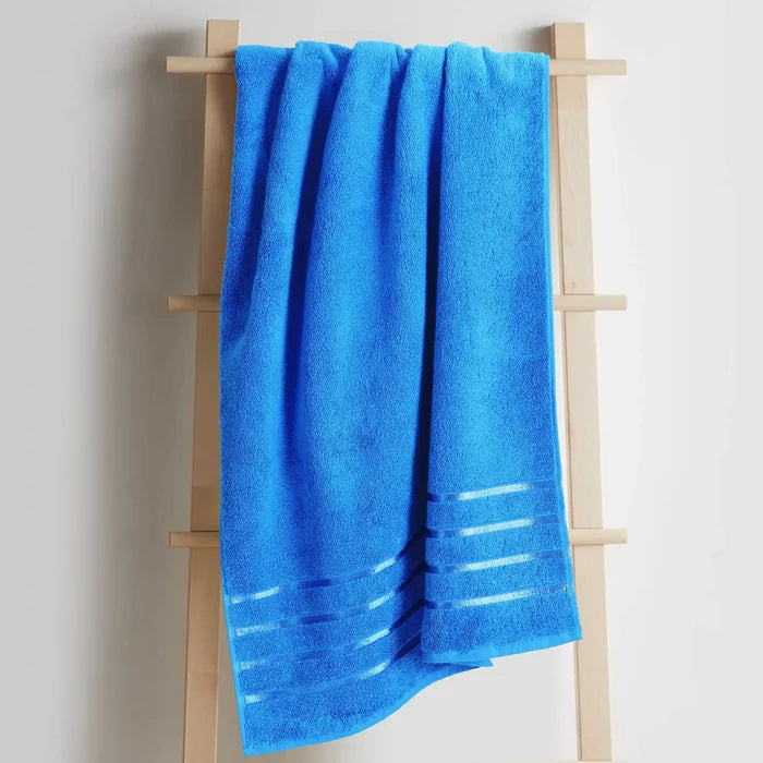 Medium / Azure