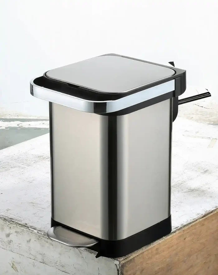Stainless Steel Wastebin With Lid