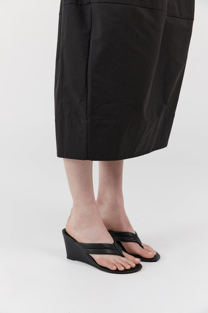 Stitch Detail Thong Wedge - Black