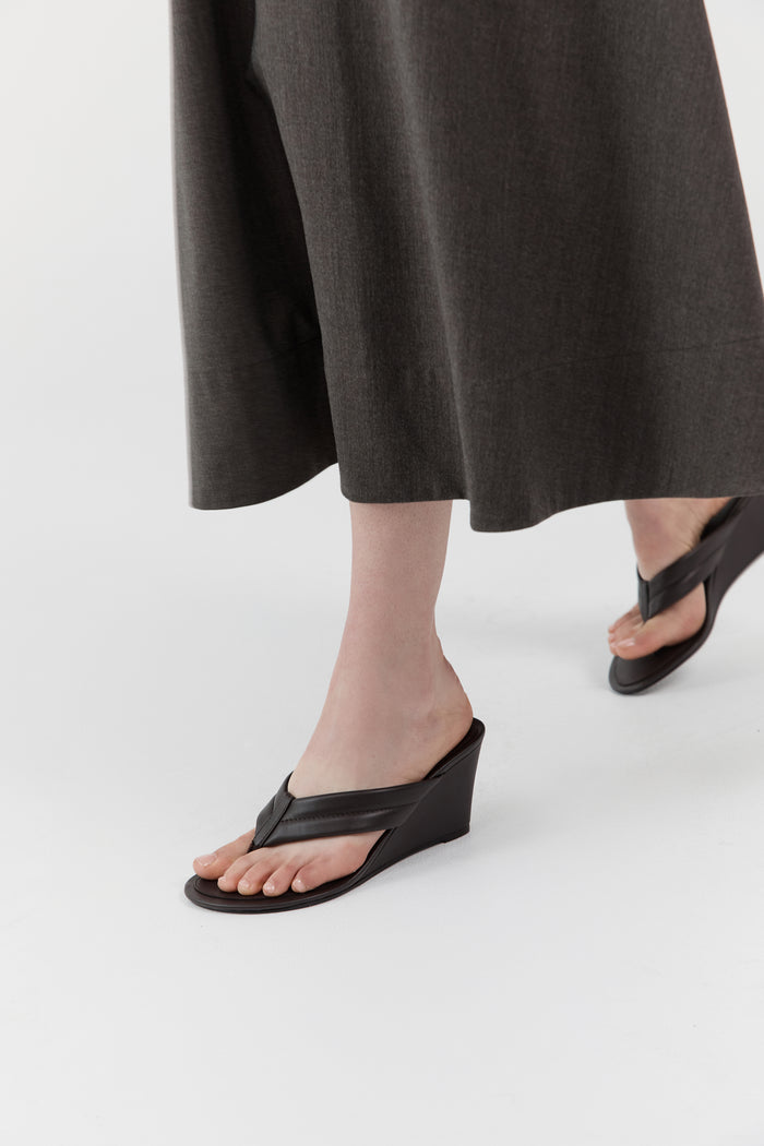 Stitch Detail Thong Wedge - Coffee