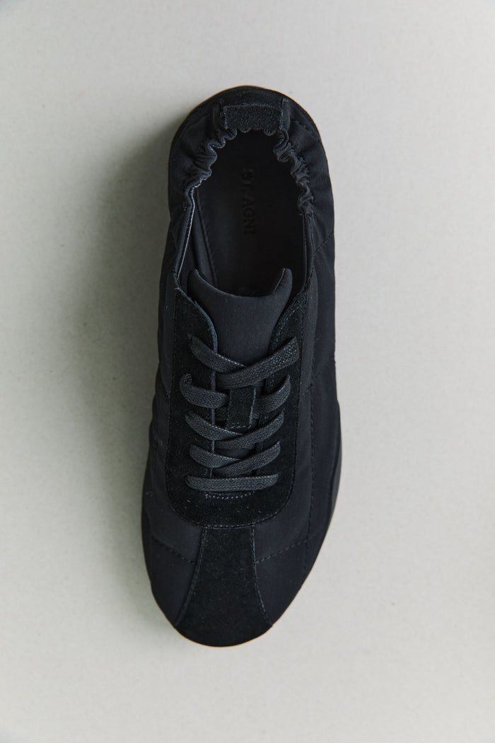 Stitch Pillow Sneaker - Black