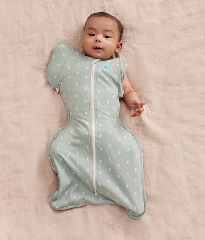 Swaddle Up™ 2-in-1 Transition Bag 1.0 TOG Cotton Olive Moon
