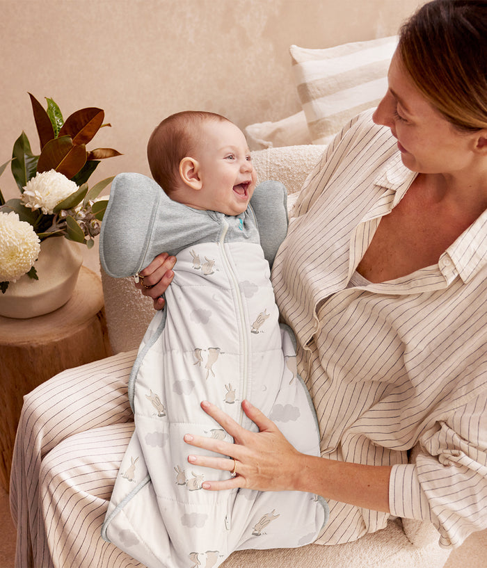 Swaddle Up™ 2-in-1 Transition Bag 2.5 TOG Cotton White Cloud Bunnies