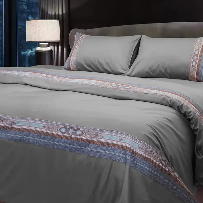 4 Pcs Bedding Set / Pantheon