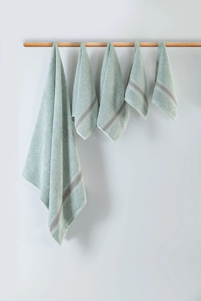 Water & Soil Towels
