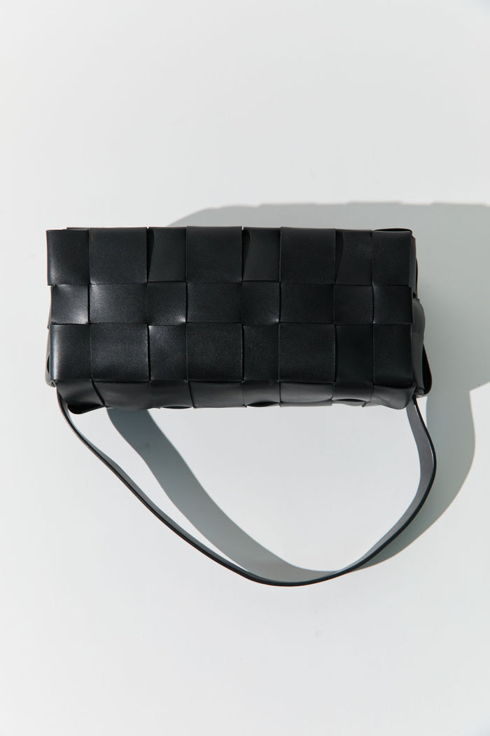 Woven Envelope Slim Tote - Black
